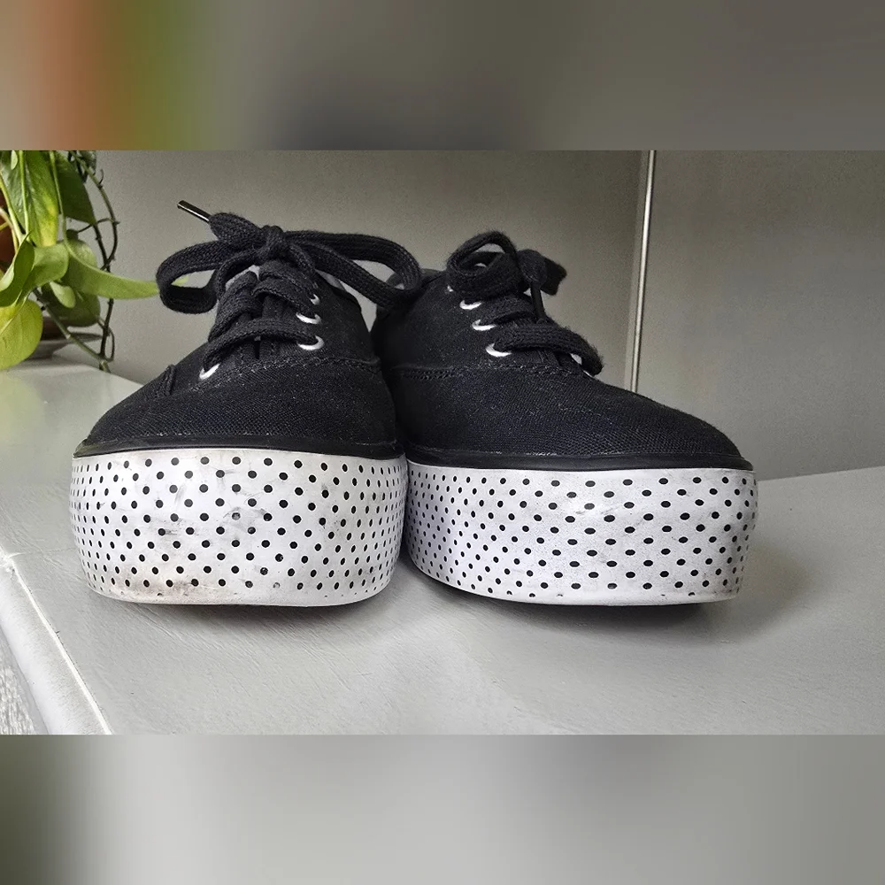 Keds Champion Triple Dot Foxing womens sneakers shoes size 9